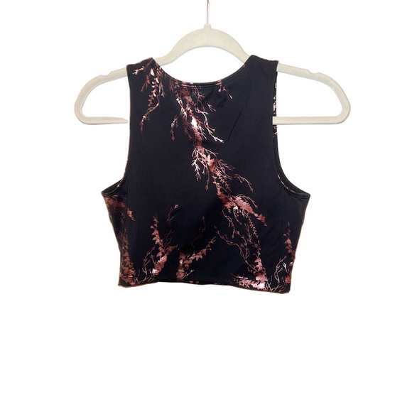 SWEATY BETTY Kenza Foil Crop Workout Tank Size Small - Picture 4 of 4